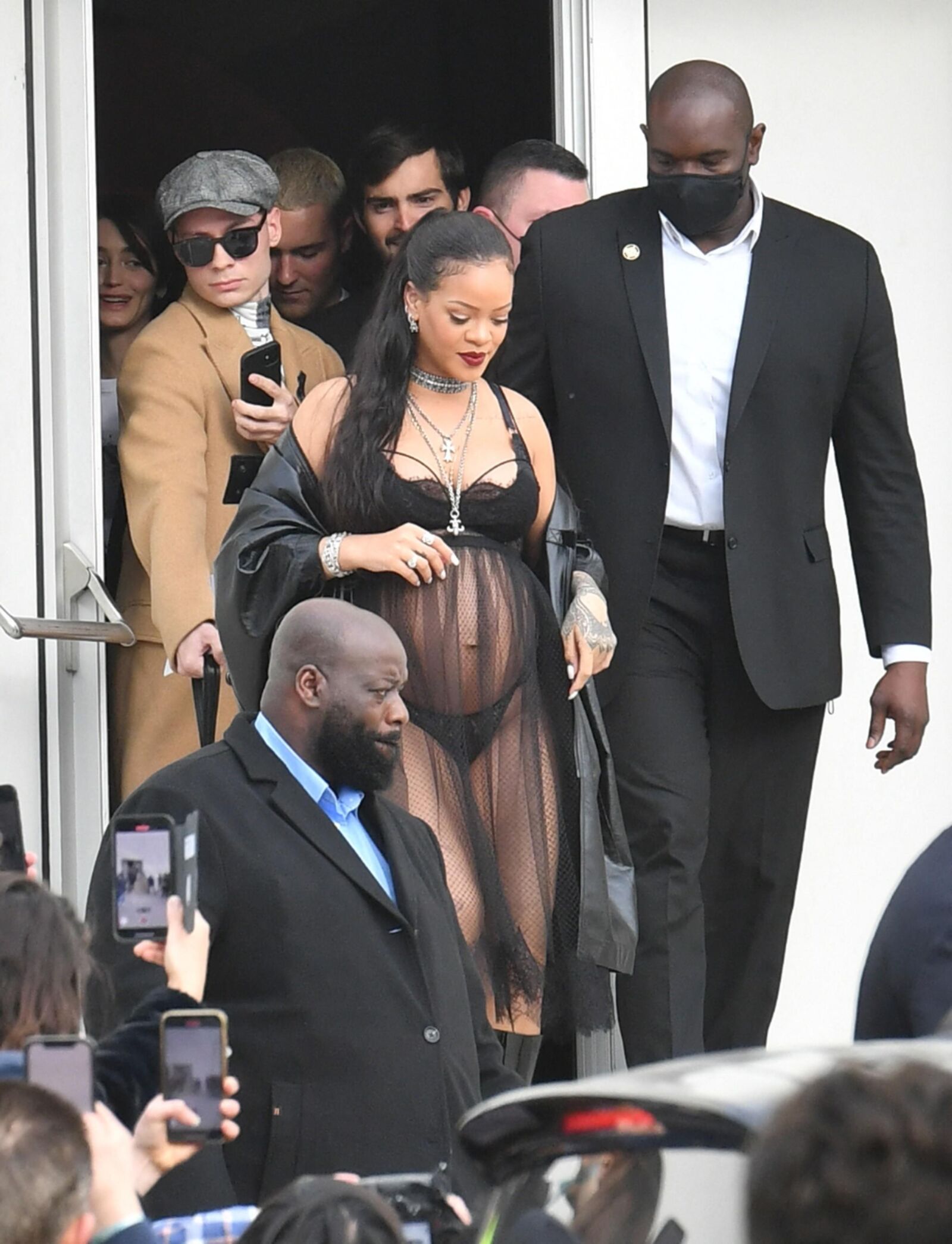 Rihanna - Dior Show Autumn Winter 2022 Paris Fashion Week