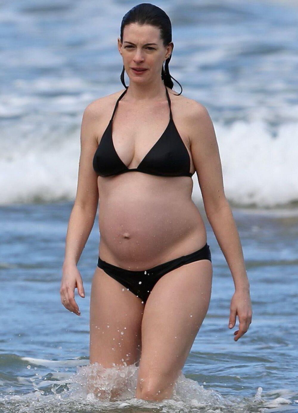 Anne Hathaway embarazada