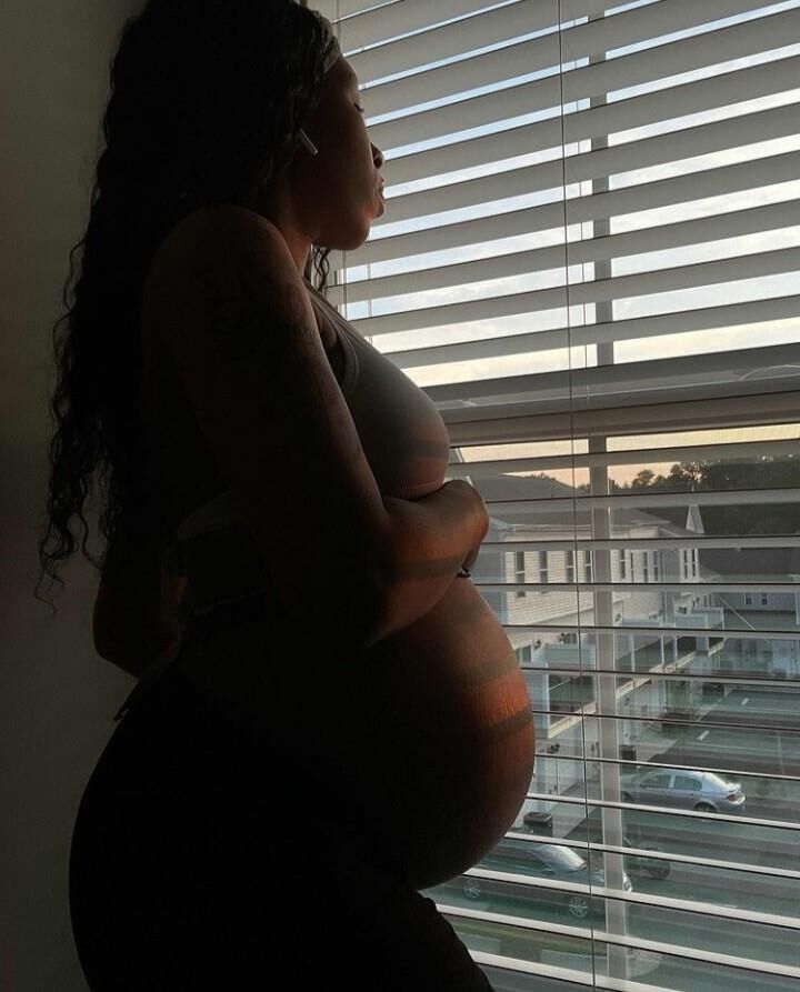 [Pregnant] black MILF from insta