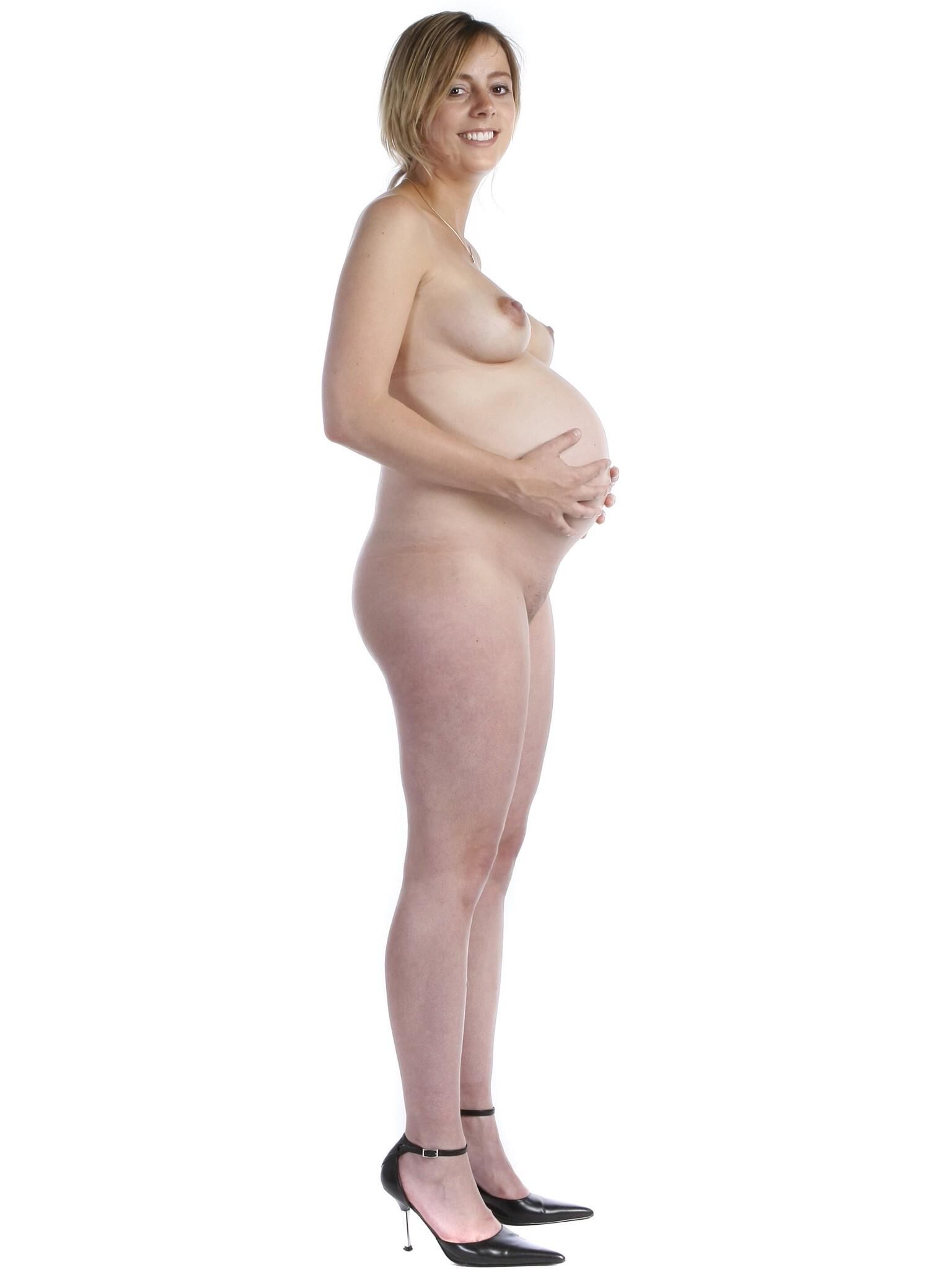 Naked Pregnant Girl