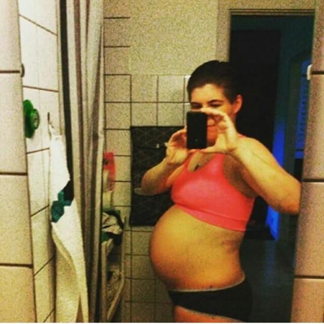 Pregnant amateurs 02