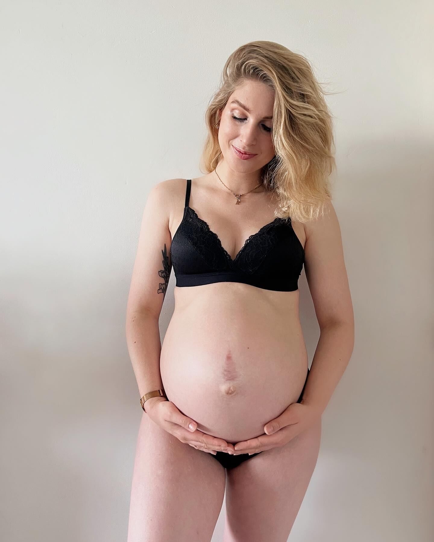 This young Dutch babe Sarah becomes a preggo MILF