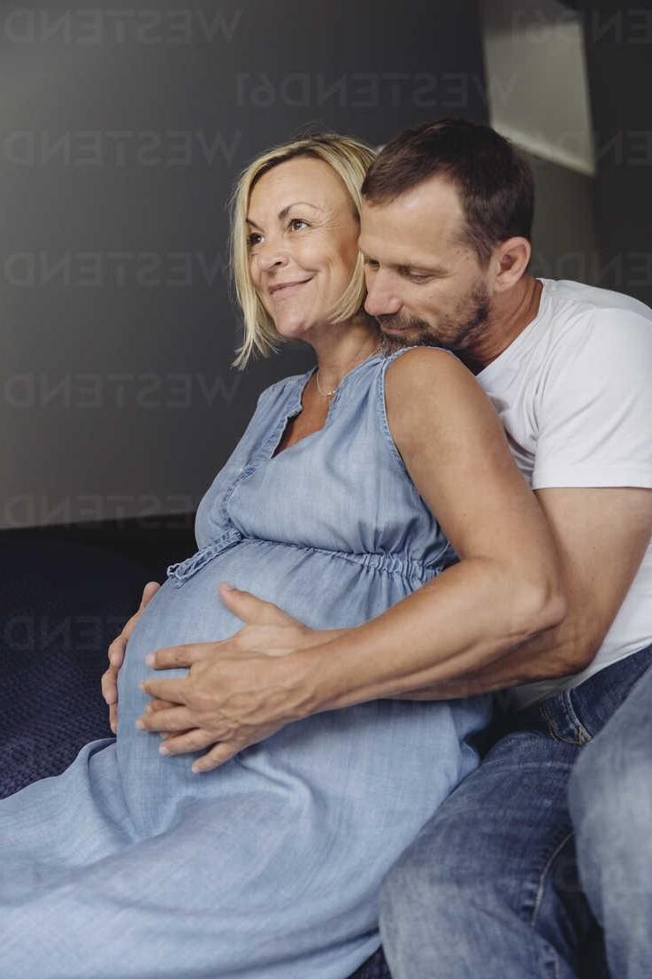 [Pregnant] mature German very happy