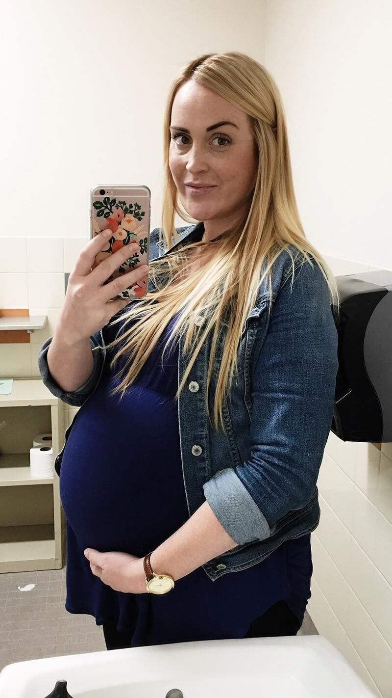 Mirror mirror on the wall, who's the sexiest preggo of them all?