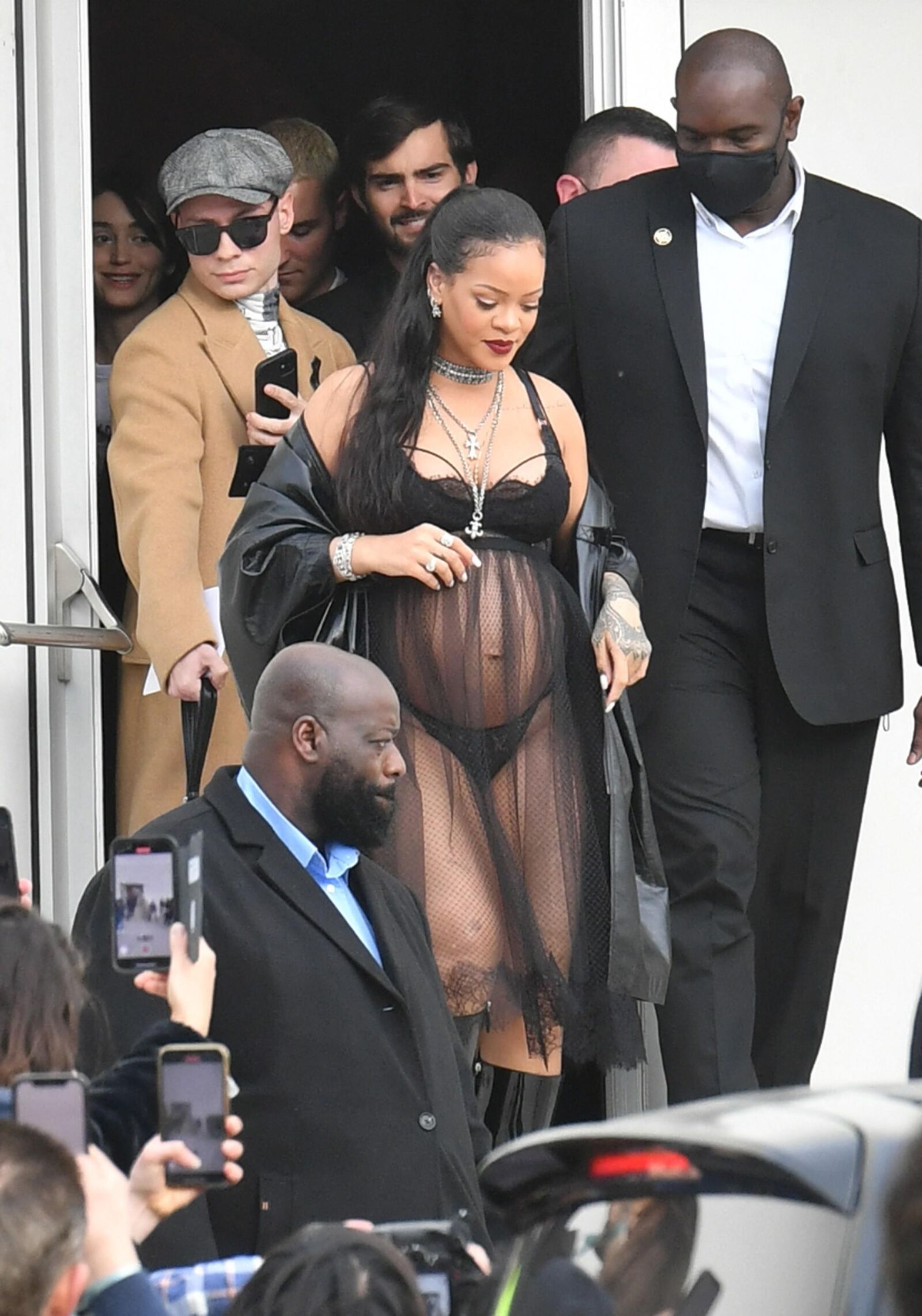 Rihanna - Dior Show Autumn Winter 2022 Paris Fashion Week