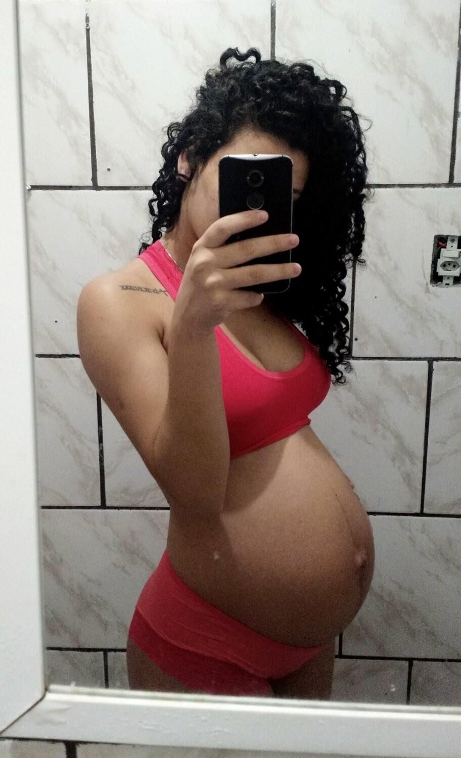 [Pregnant] Rebecca Aguiar