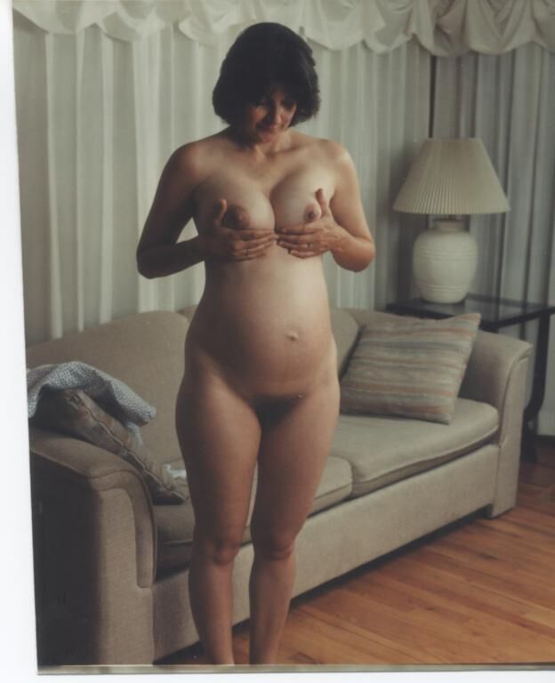 Beautiful pregnant women (13)