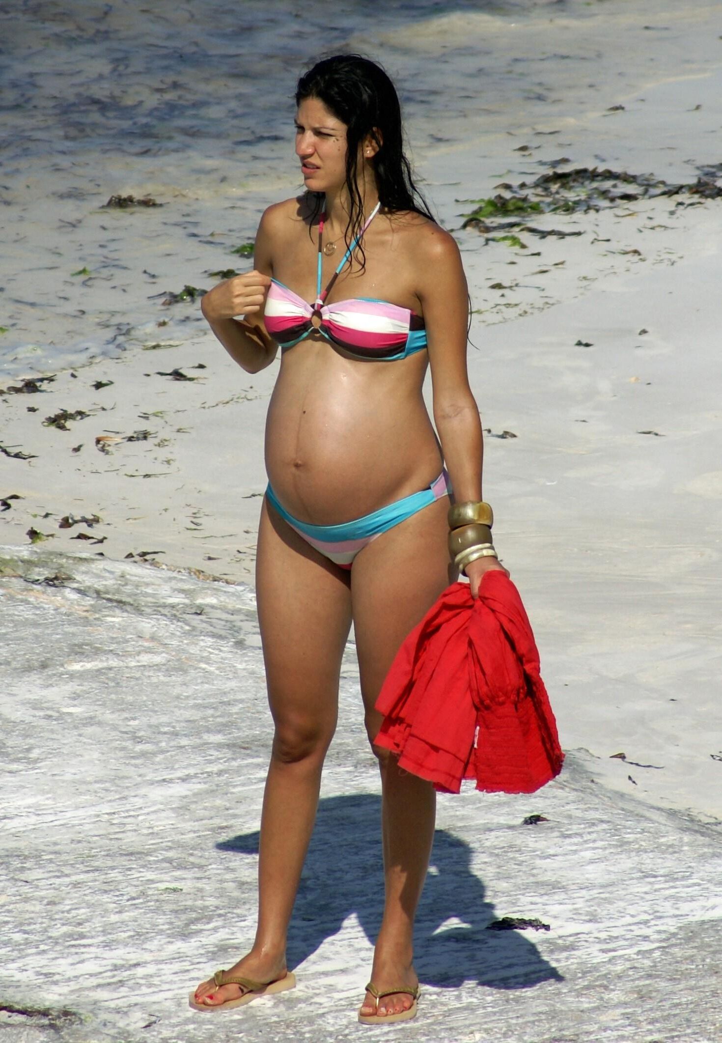 [Pregnant] beauties on the beach