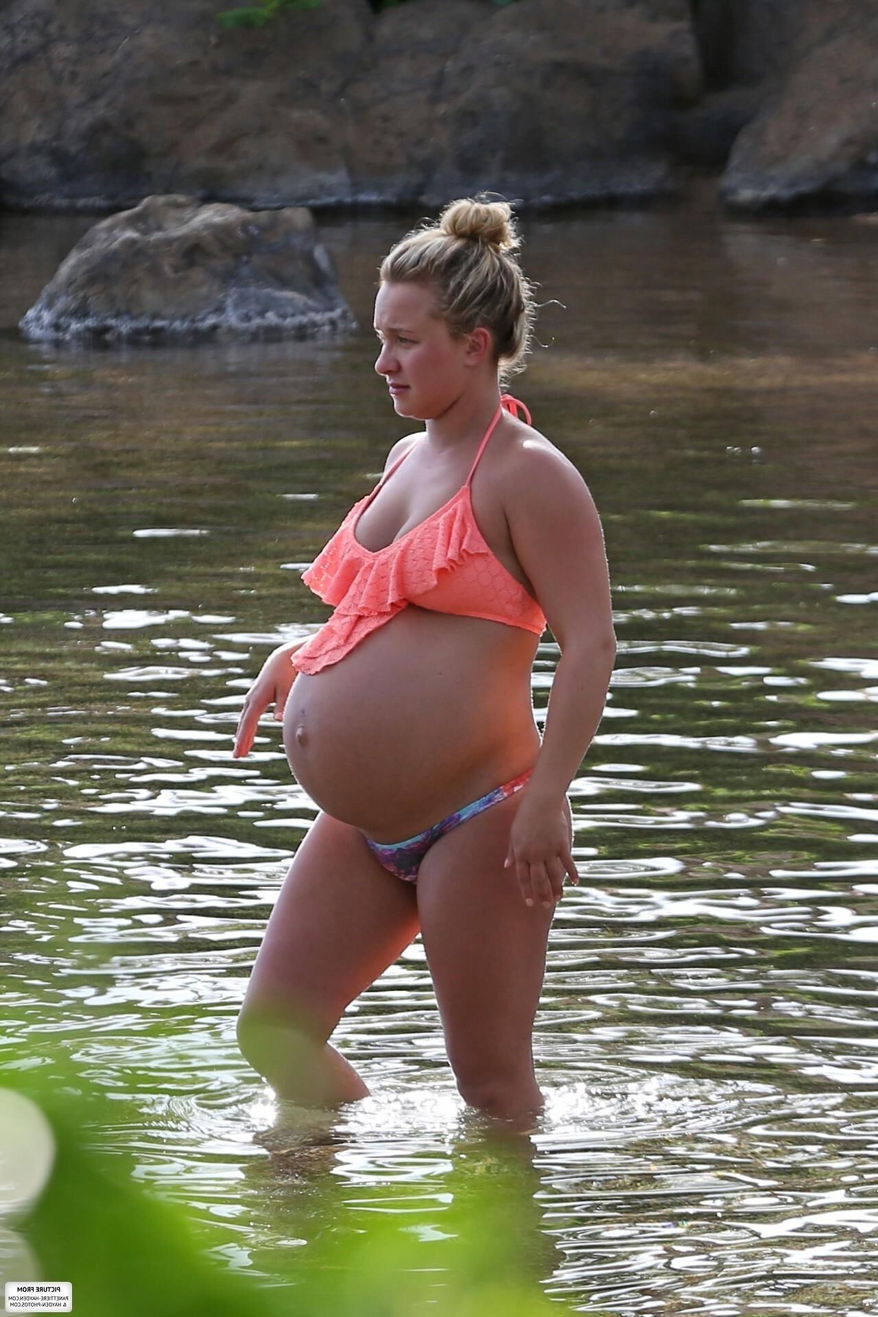 4/22~Preggers-Strandbikini und draußen