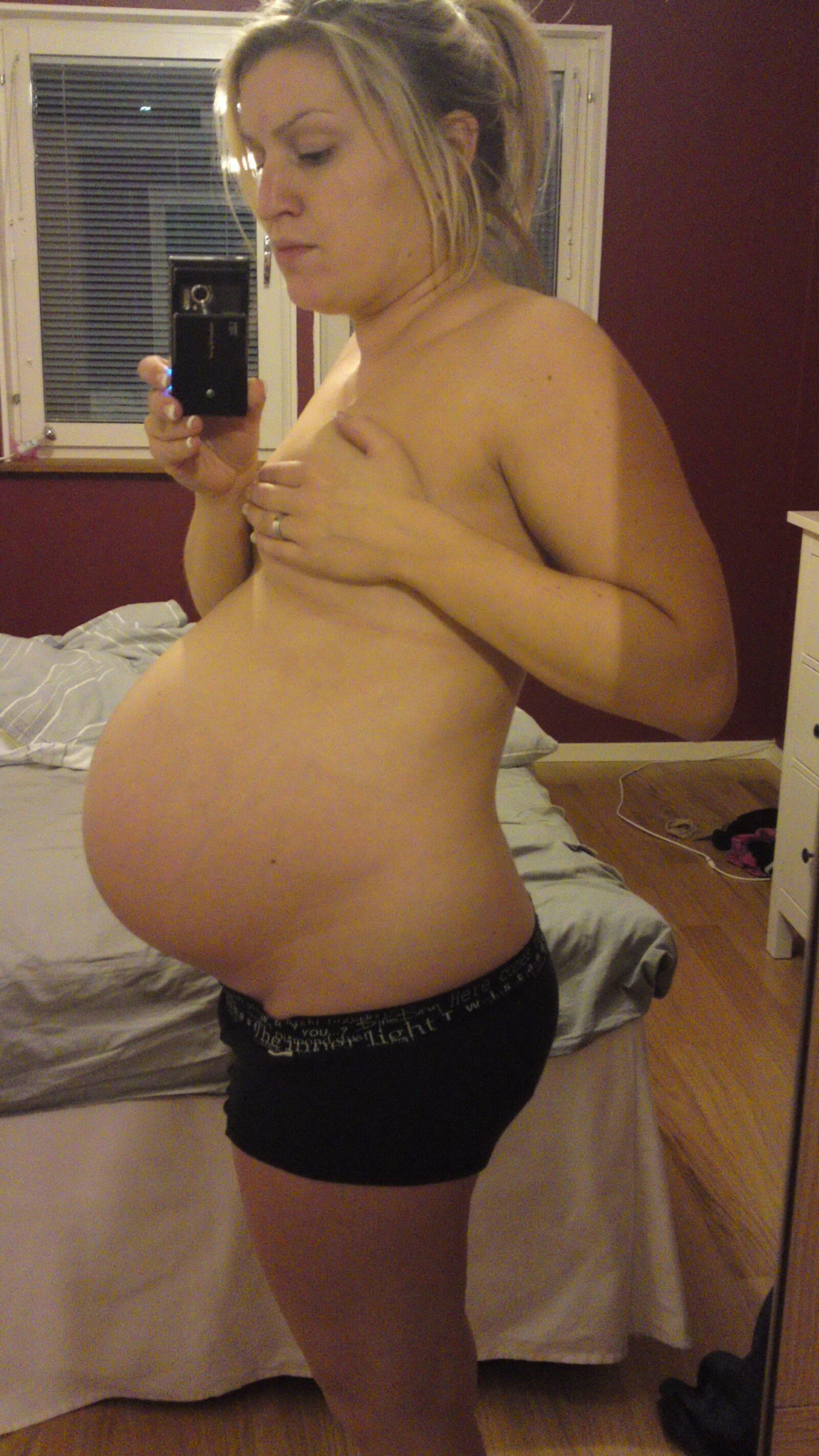 Pregnant lady at home