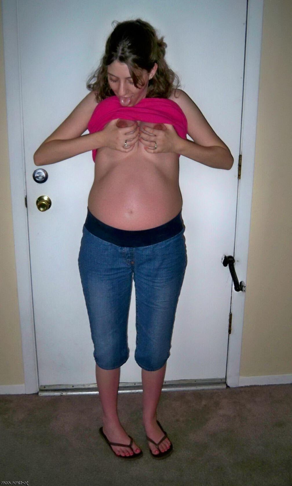 Amateur pregnant teen at home