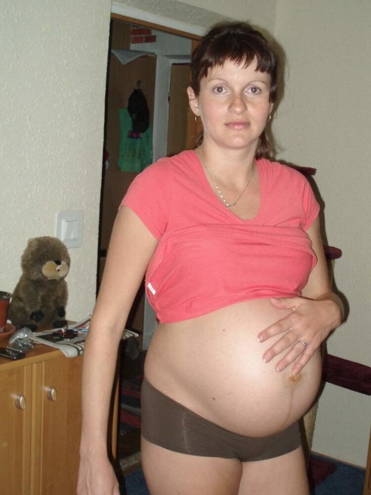 Hot preggo mom at home 1