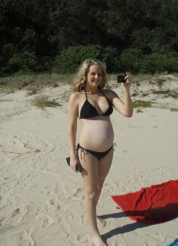 4/22~Preggers-Strandbikini und draußen