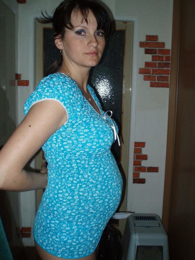 Hot preggo mom at home 1