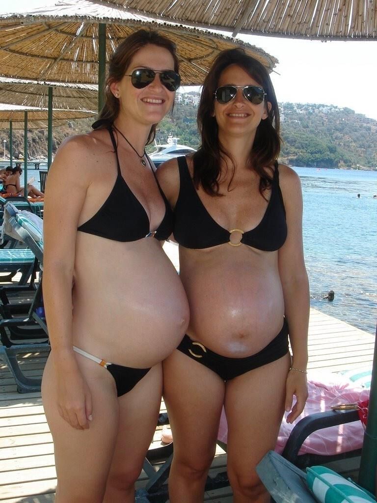 Pregnant in bikini