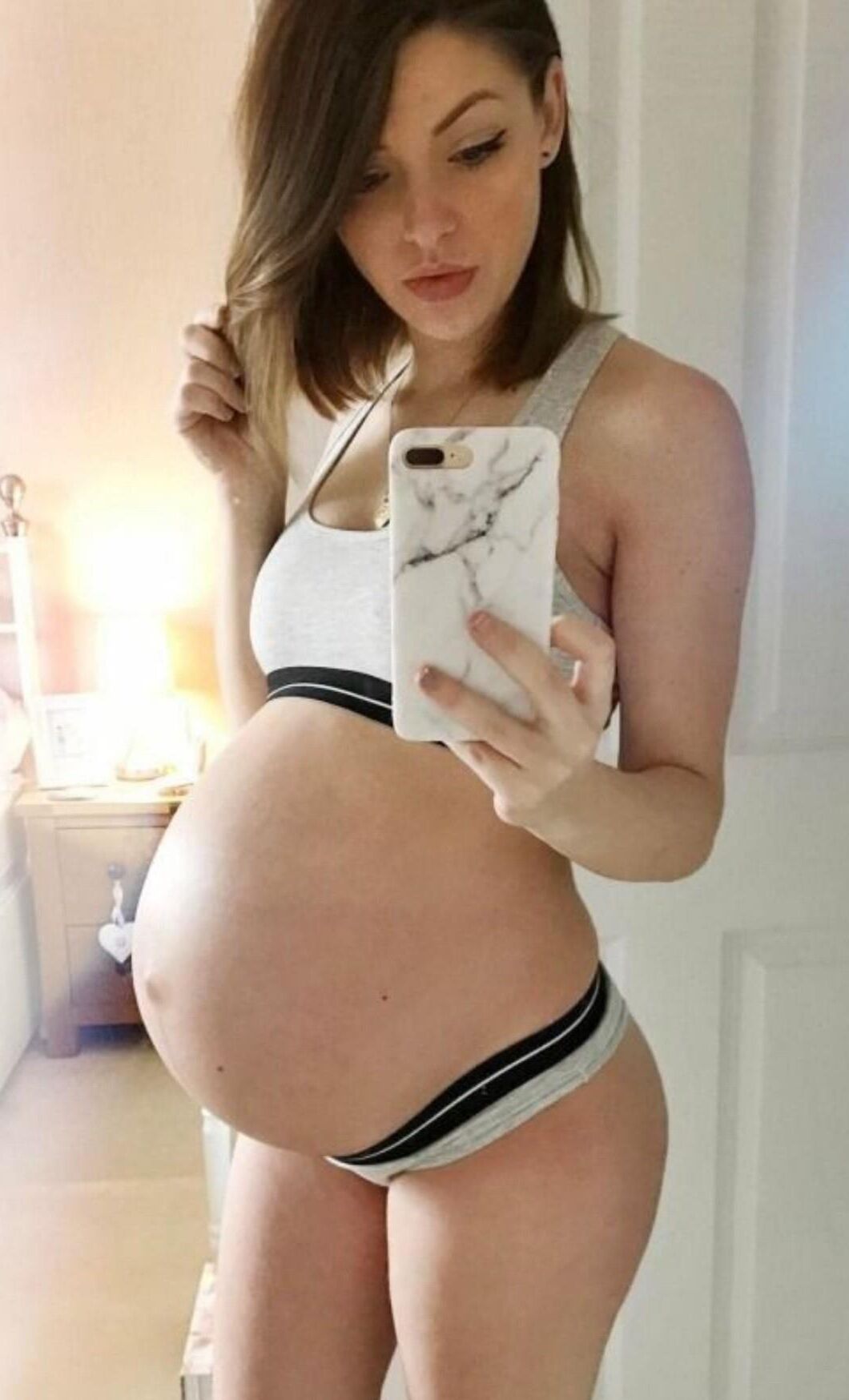 Mirror mirror on the wall, who's the sexiest preggo of them all?