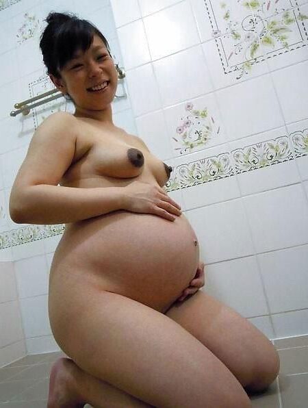 Pregnant asian nude