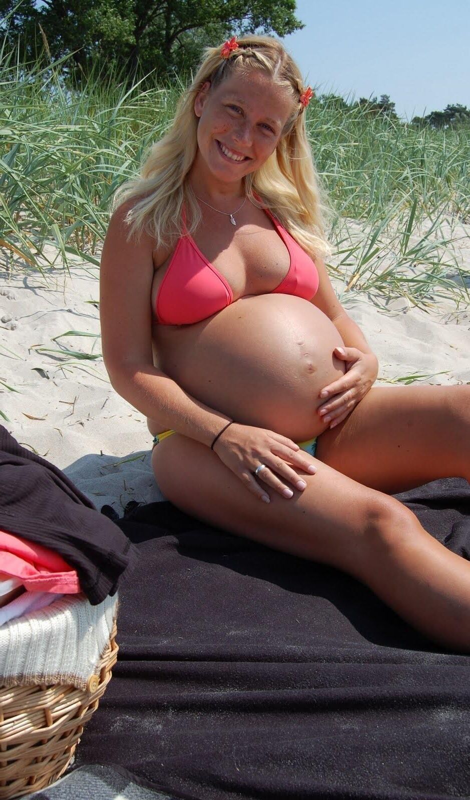 Random pregnant non nude girls #2