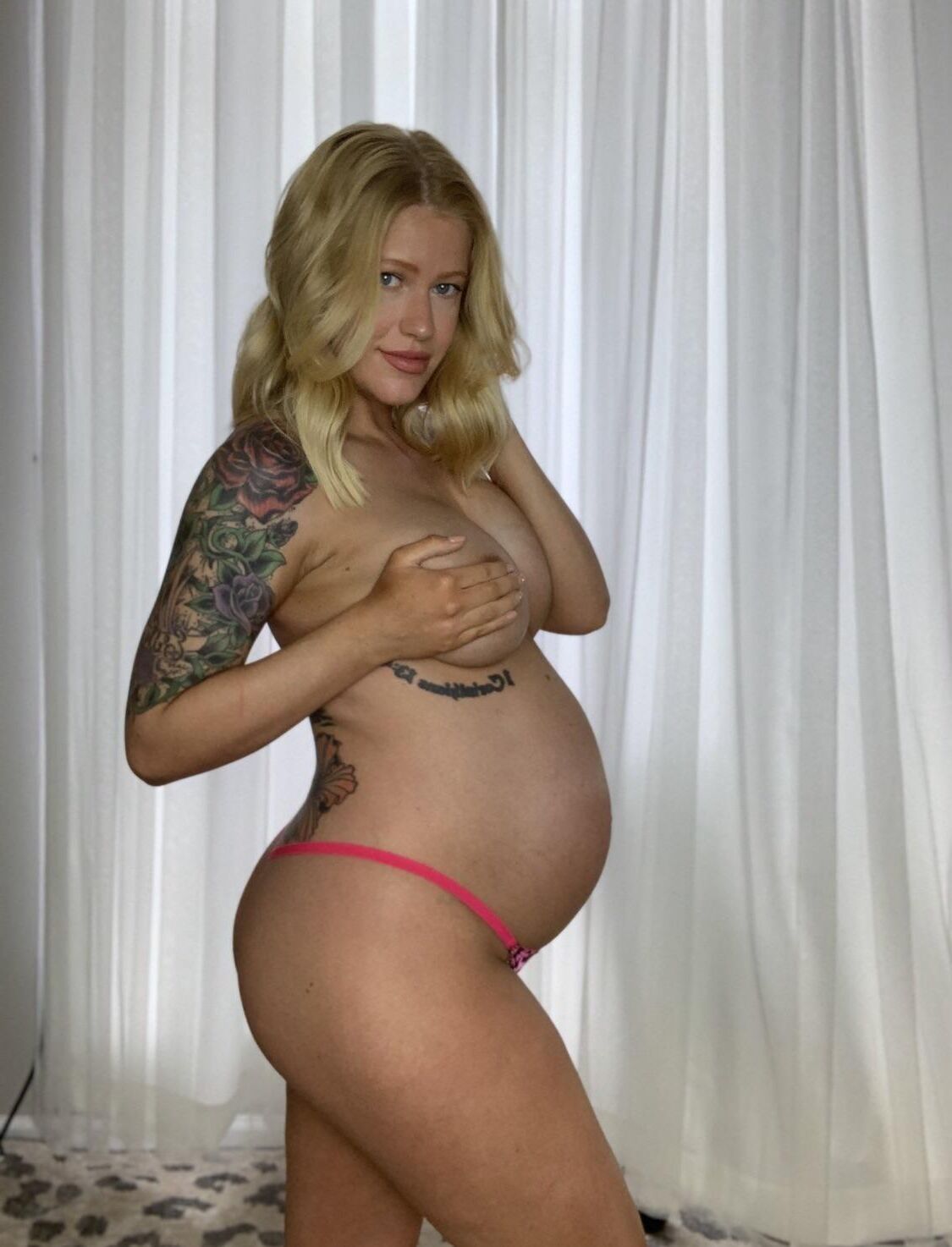 PREGNANT BABES 1