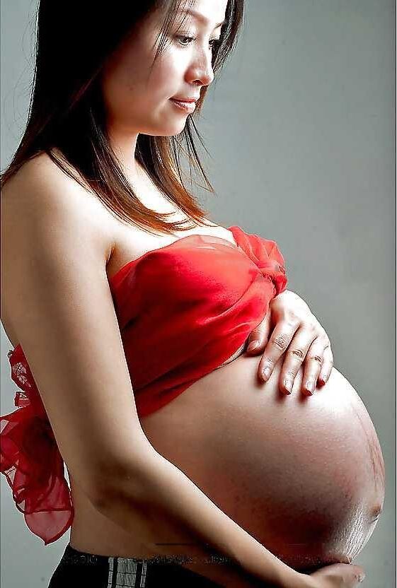 Pregnant Asian Women