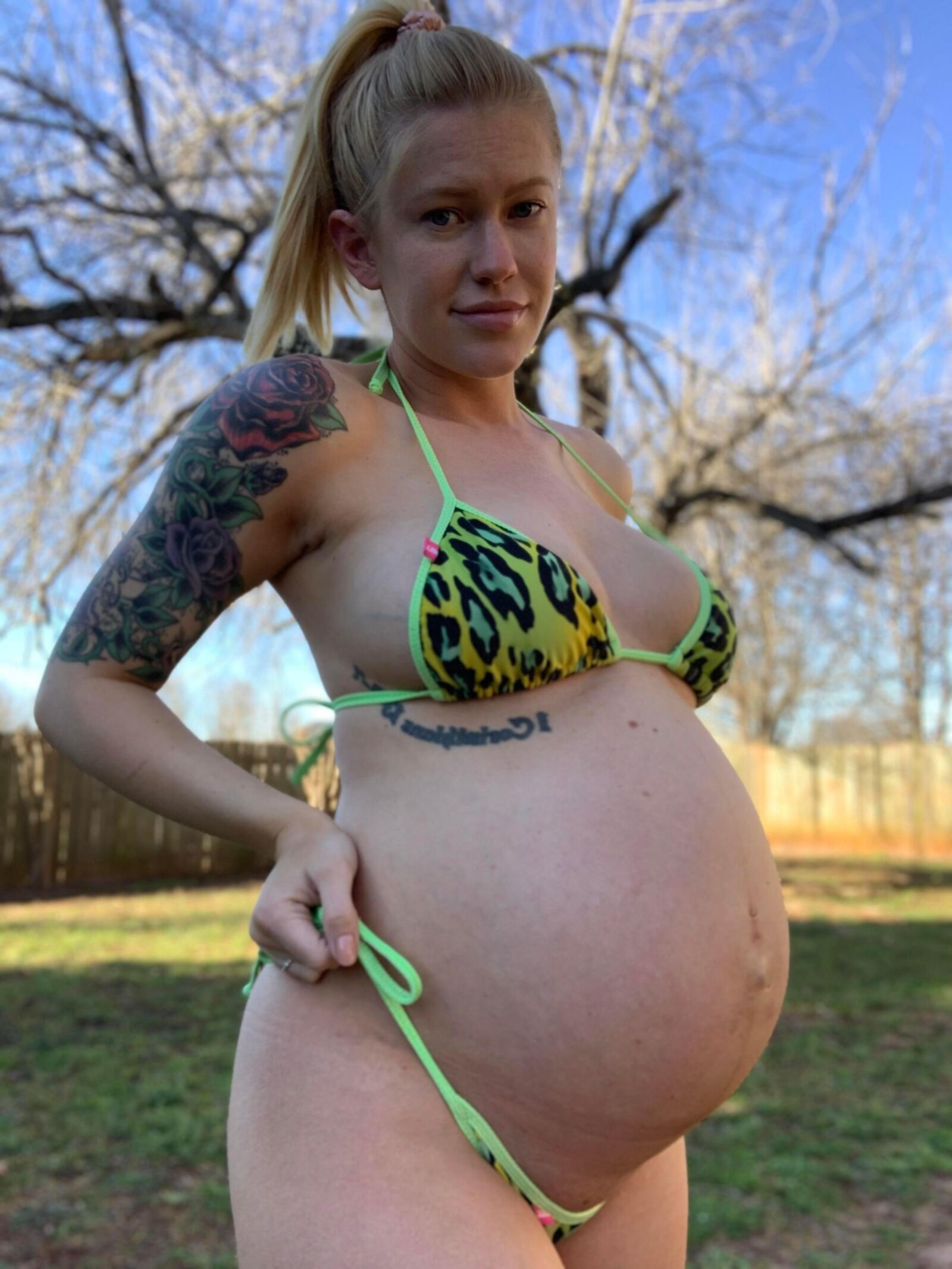 PREGNANT BABES 1