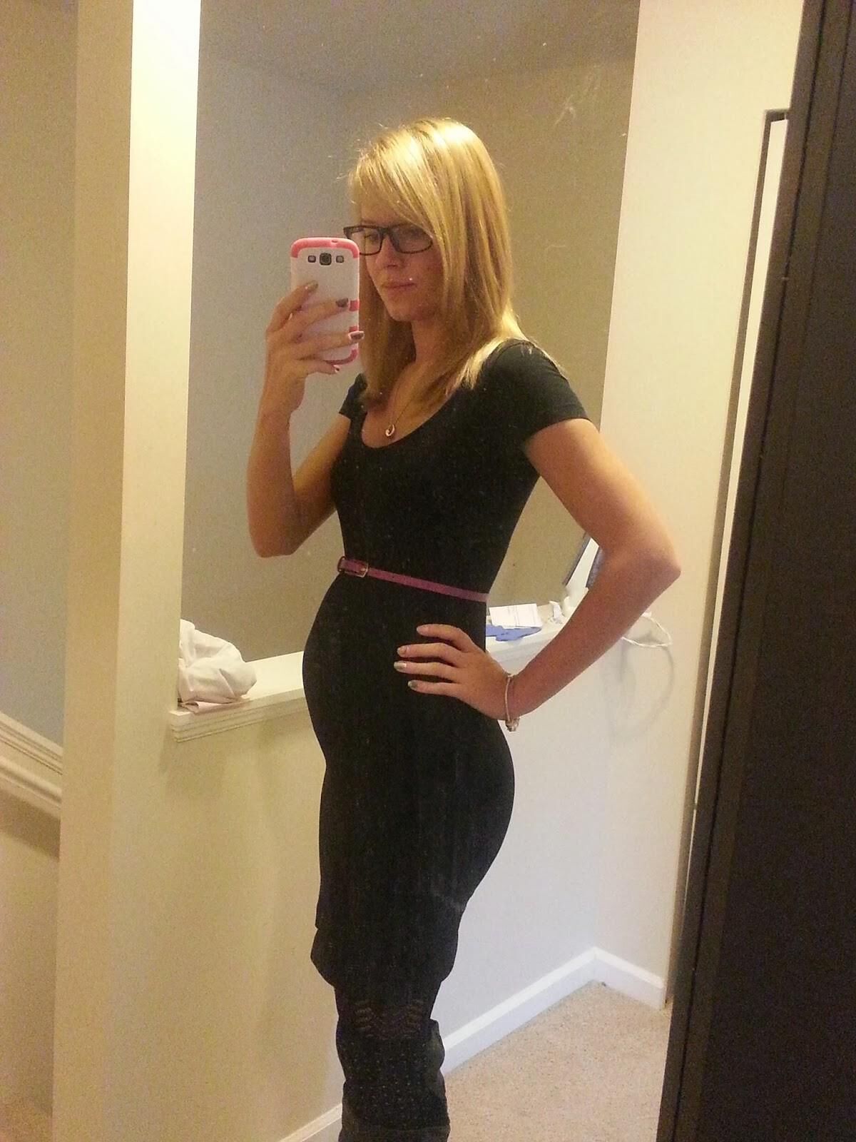 Mirror mirror on the wall, who's the sexiest preggo of them all?