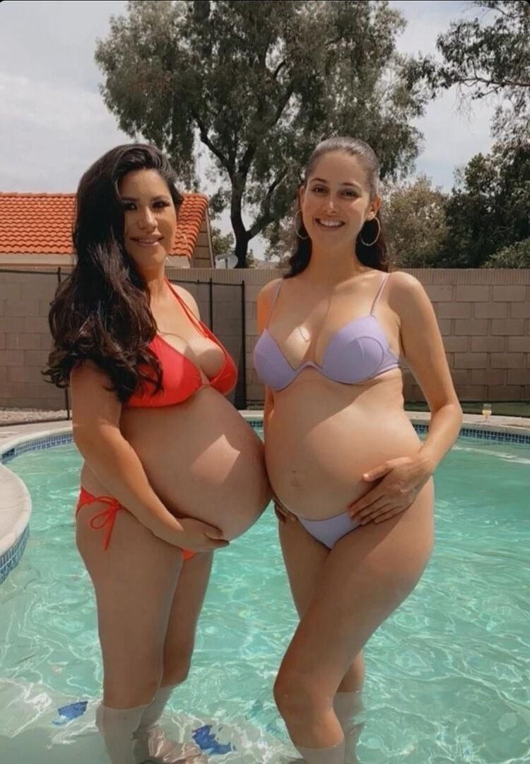 Pregnant in bikini