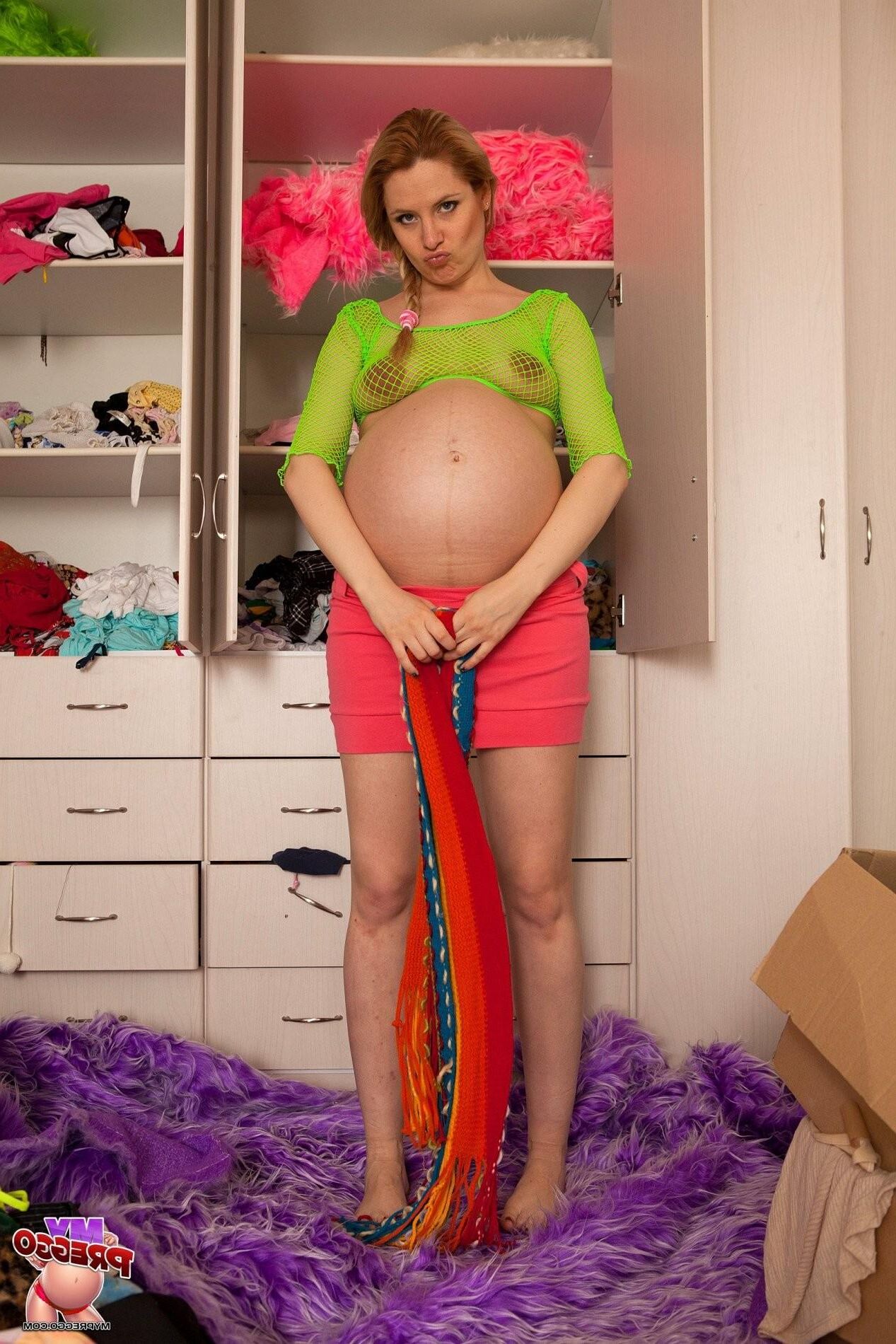 MyPreggo Anny Pigtail Wardrobe Fun