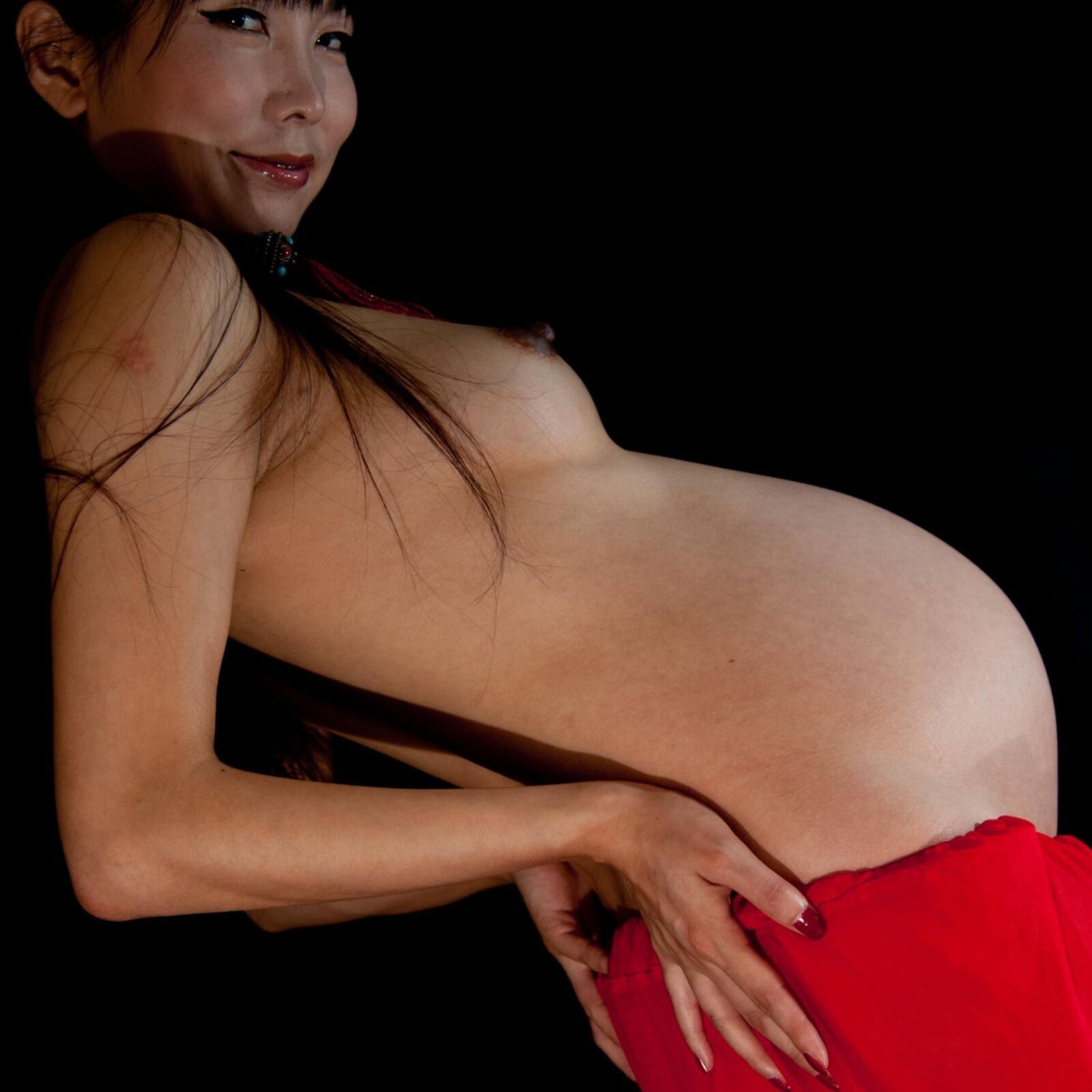 Pregnant asian nude