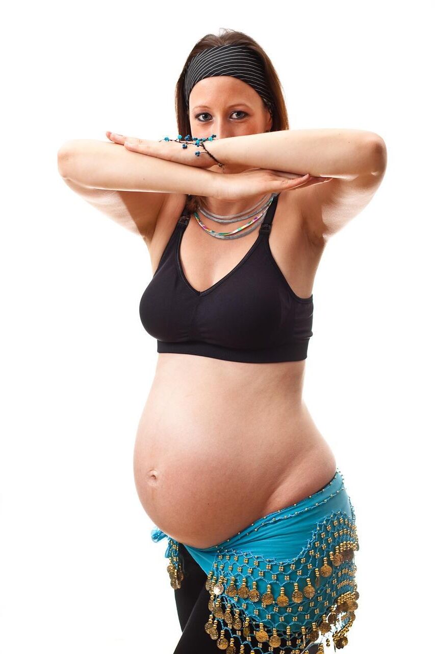 pregnant belly dance (gr�vida dan�a do ventre)