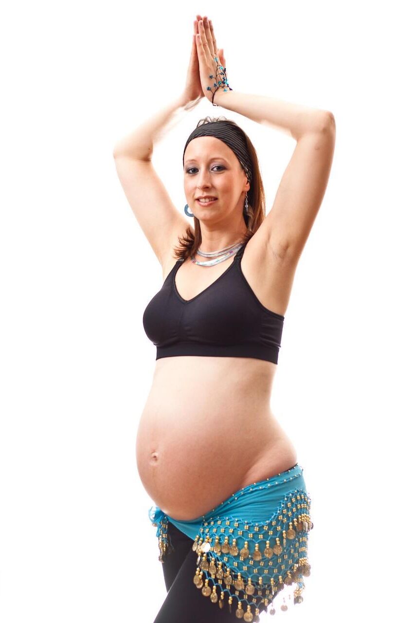 pregnant belly dance (gr�vida dan�a do ventre)