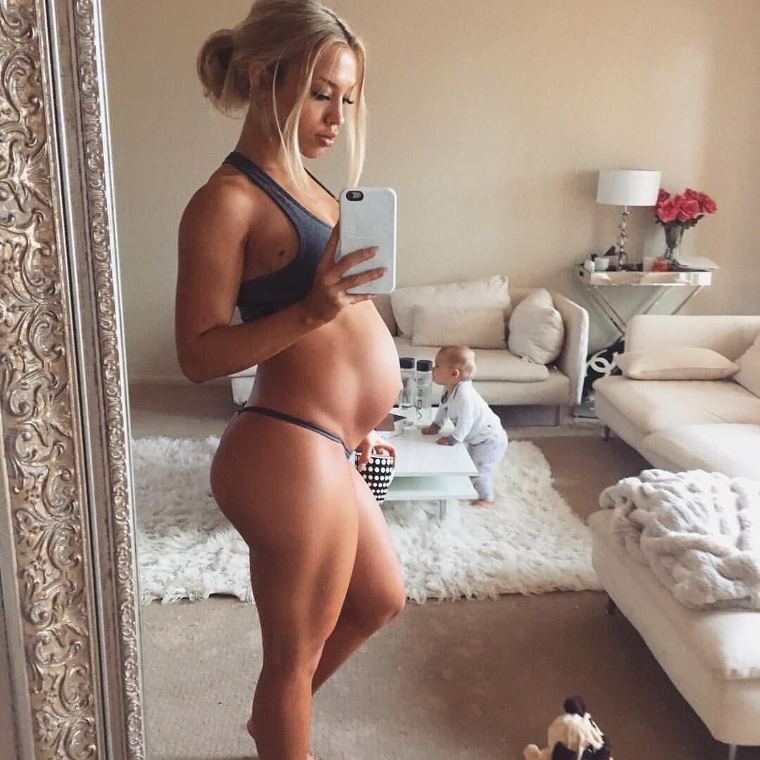 Mirror mirror on the wall, who's the sexiest preggo of them all?