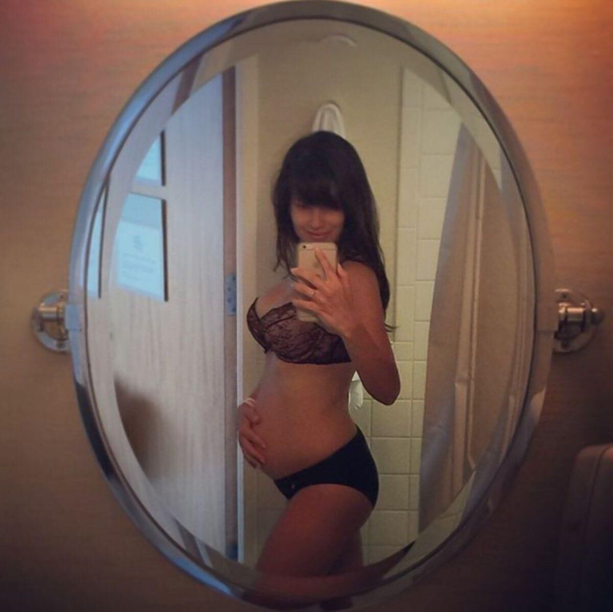 Miroir miroir au mur, qui est la enceinte la plus sexy de toutes ?