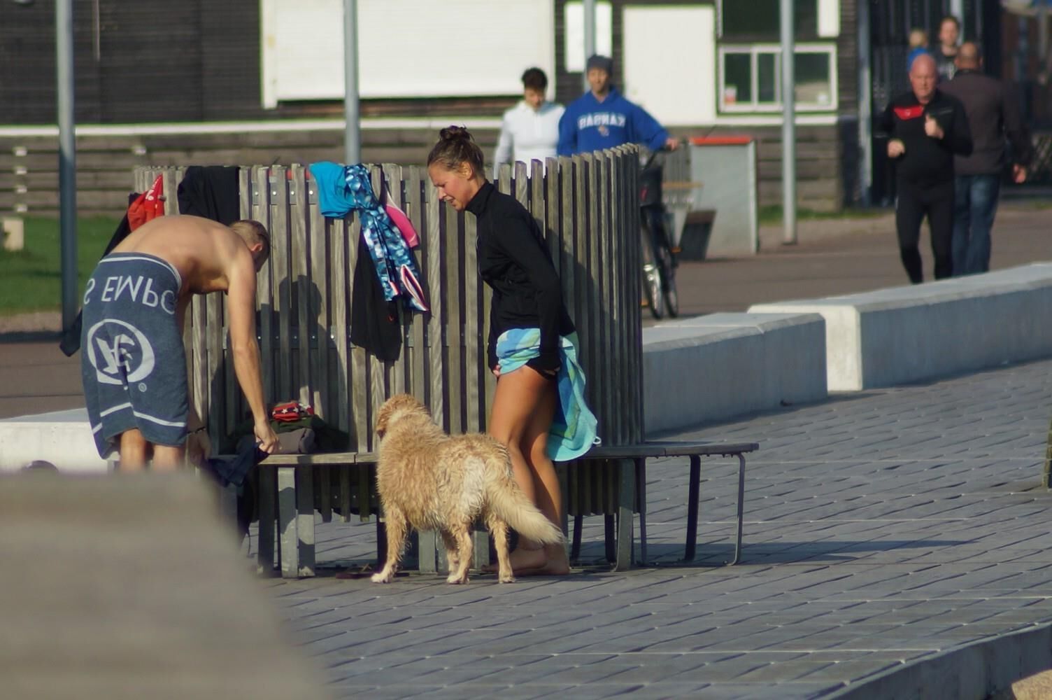 Junges schwedisches schwangeres Mädchen