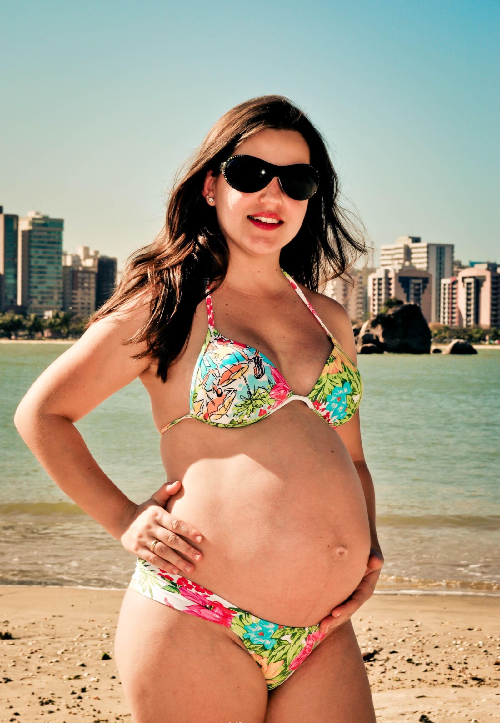 Pregnant in bikini