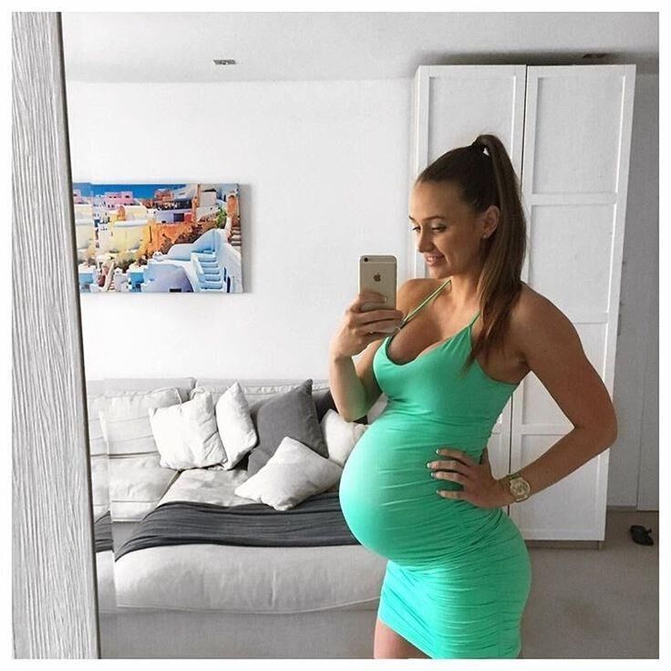 Mirror mirror on the wall, who's the sexiest preggo of them all?