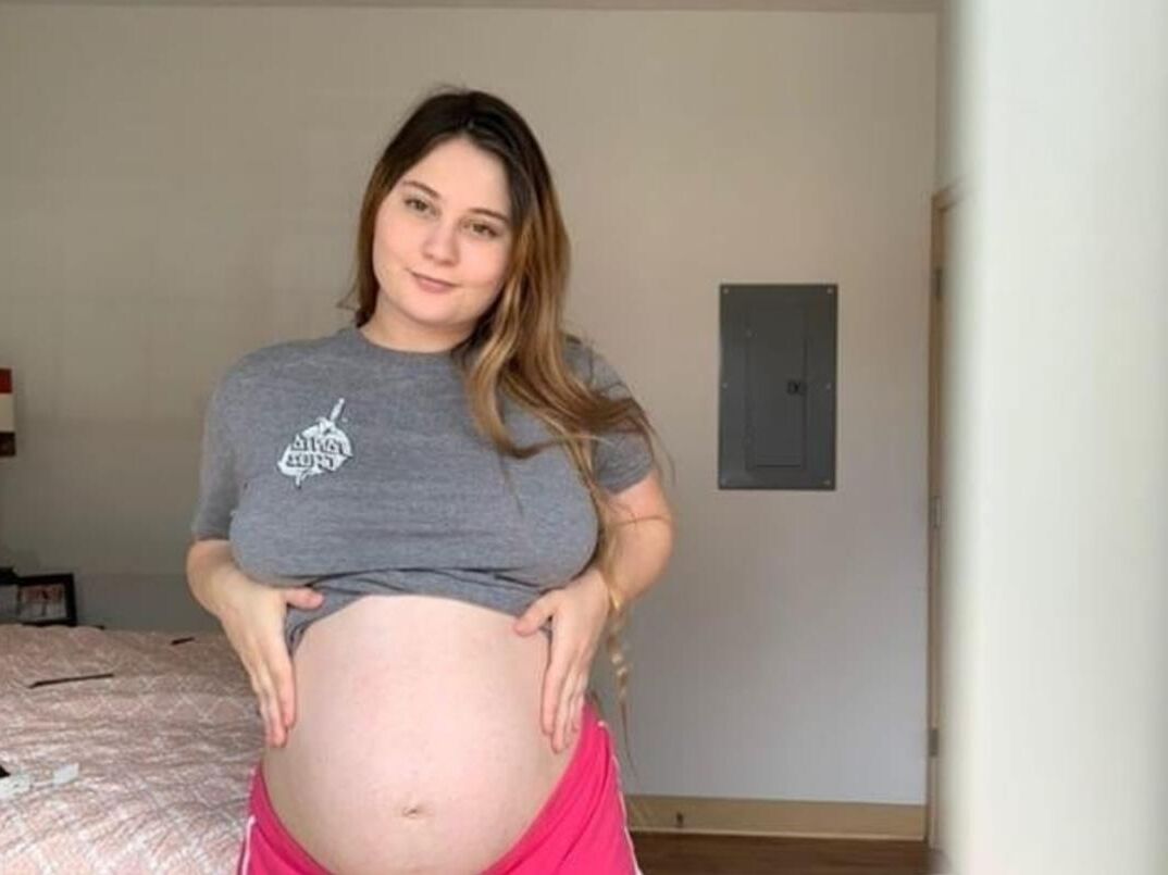 Pregnant teen 24