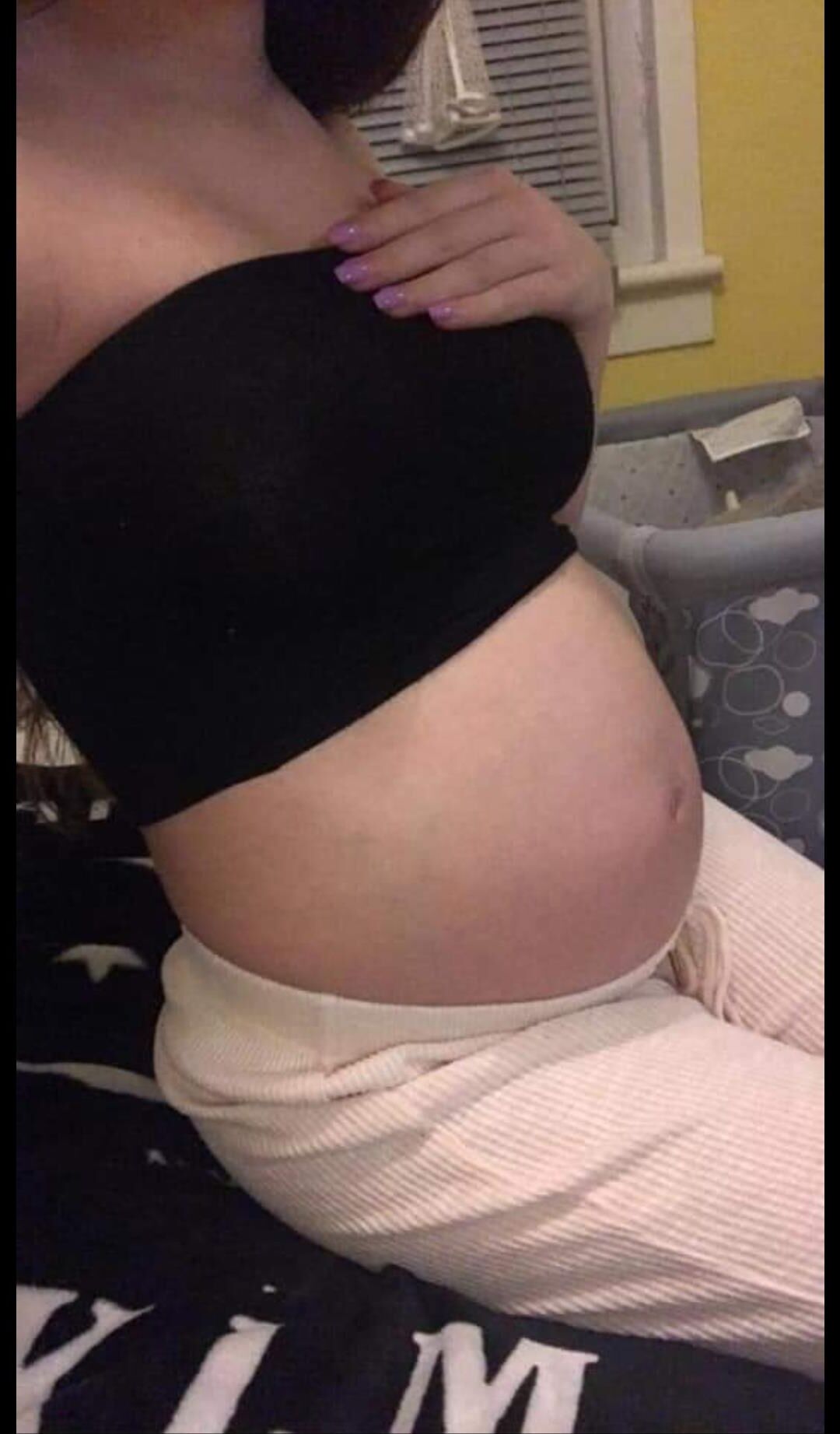 Pregnant teen 64