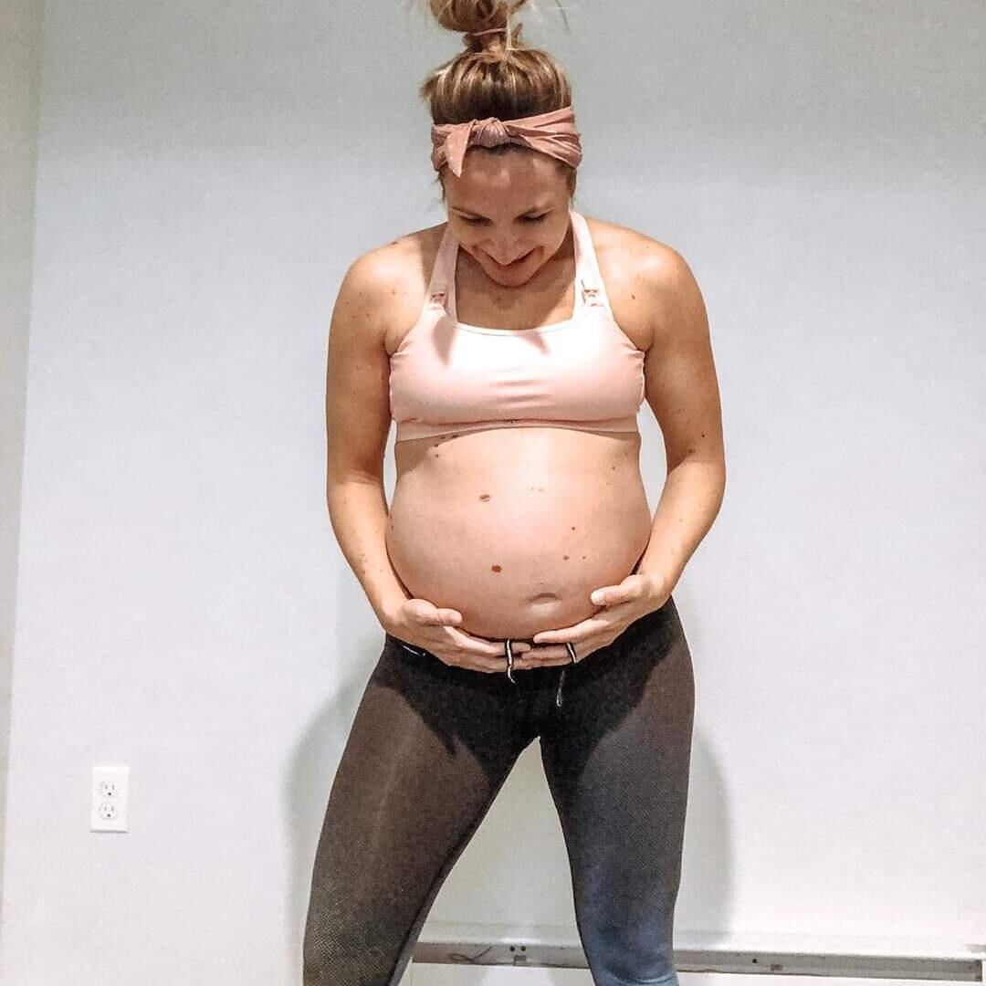 Pregnant Woman 36