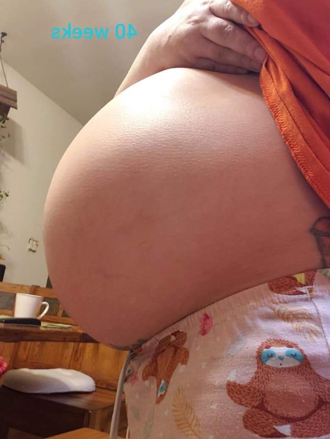 Pregnant Woman 89