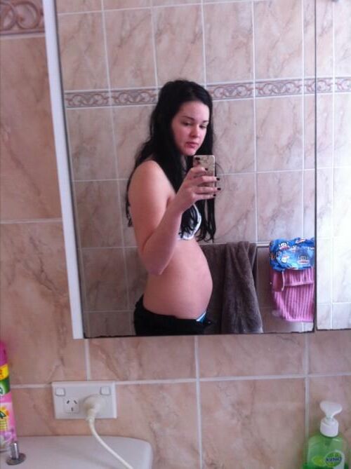 pregnant teen