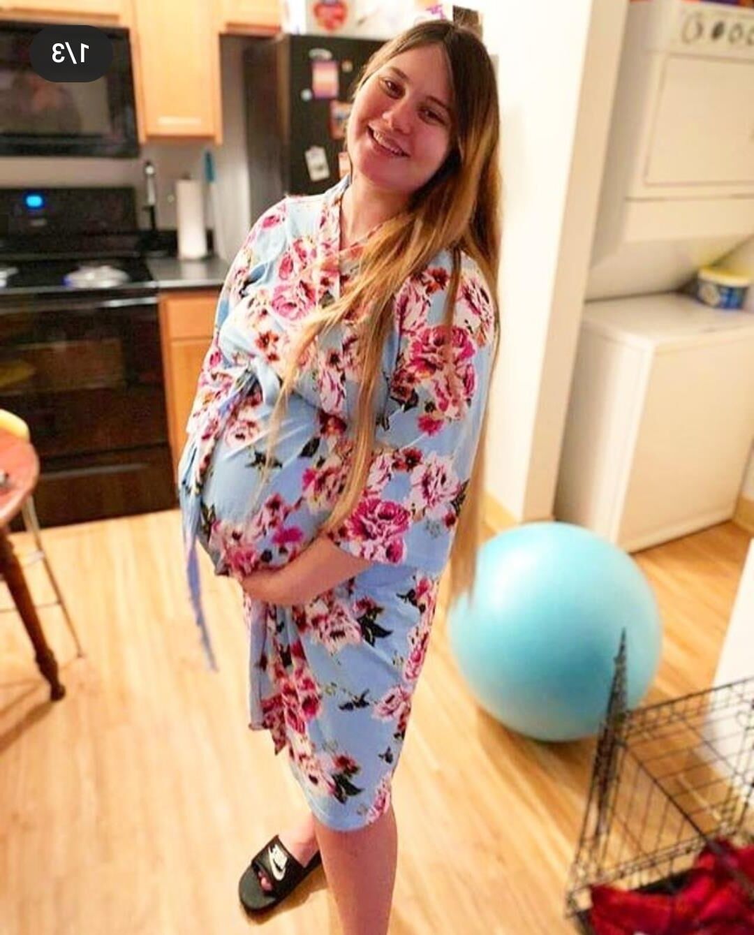 Pregnant teen 24