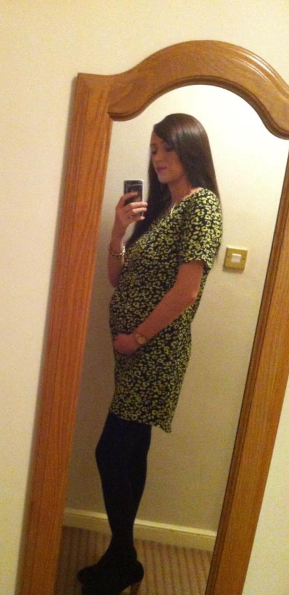 Pregnant Woman 41