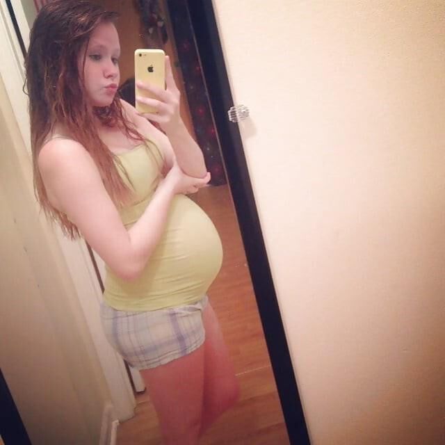 Hot Pregnant Teen