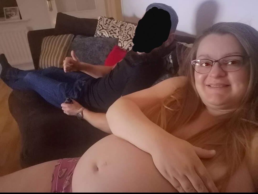 Pregnant Woman 14