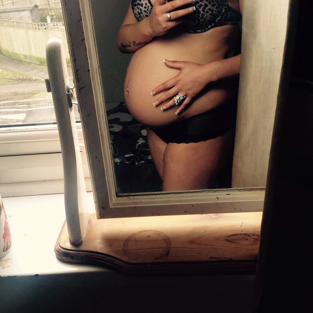 Pregnant teen 61