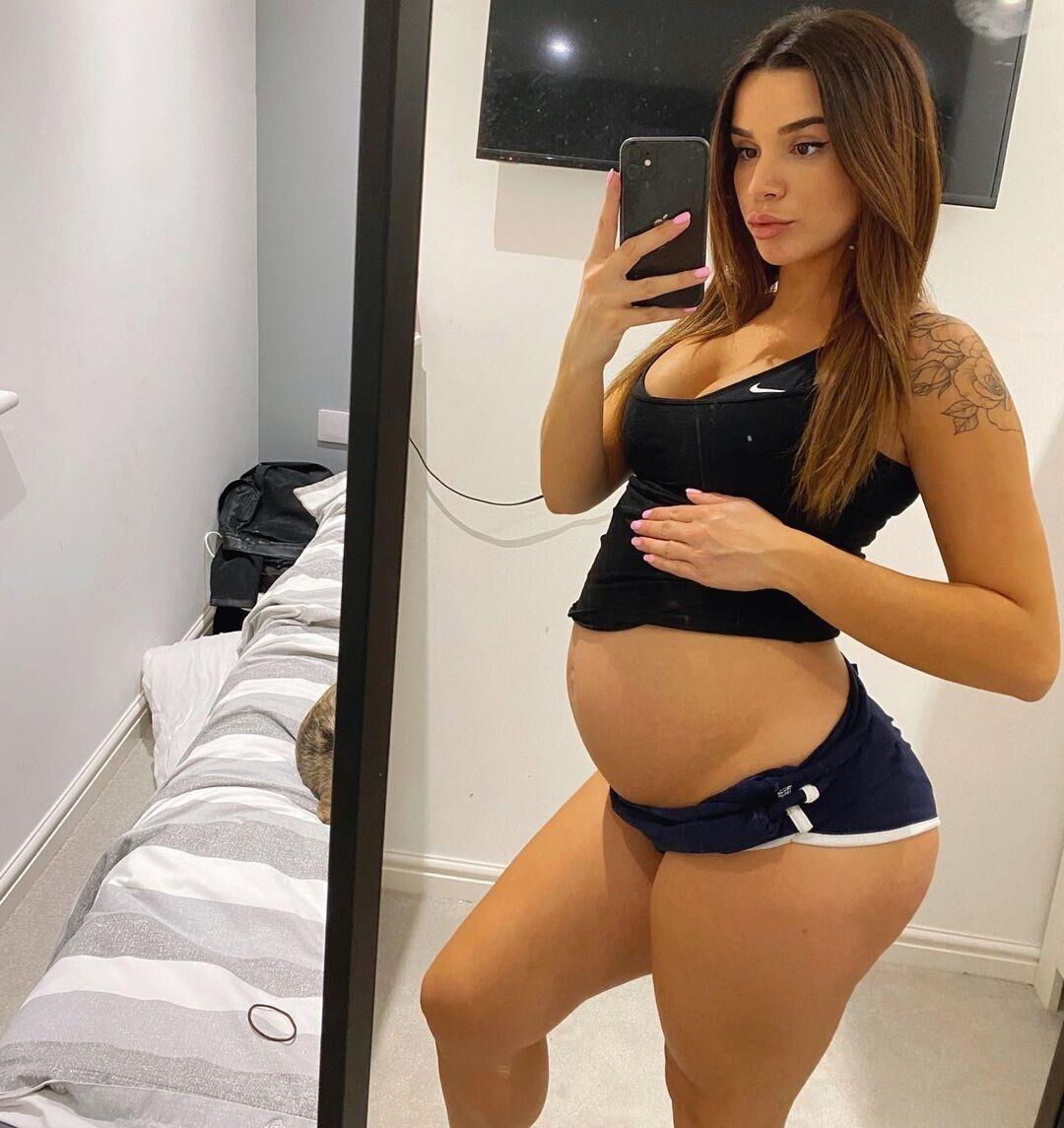 Pregnant 19