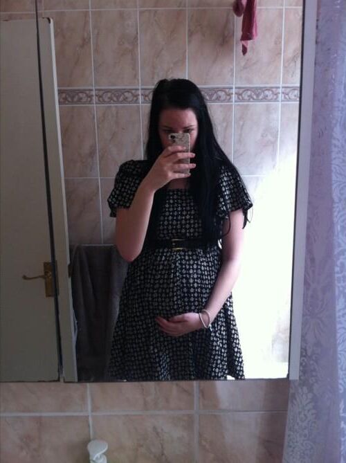 pregnant teen