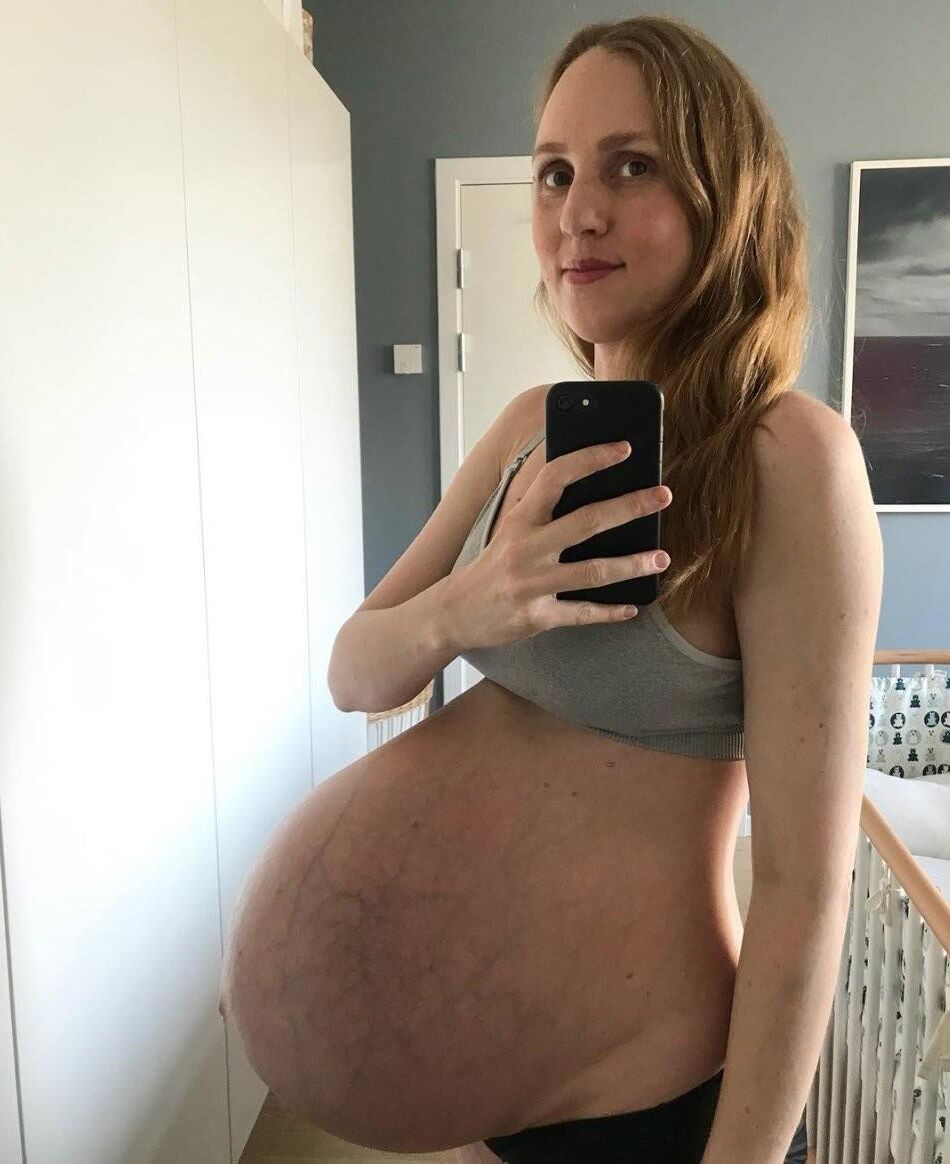 Enormes belezas de barriga grávida