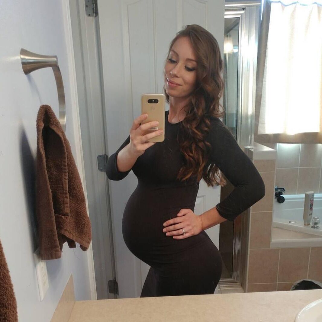 Pregnant Woman 41